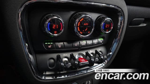 Mini Cooper D 클럽맨 2세대, 2016 17