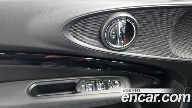 Mini Cooper D 클럽맨 2세대, 2016 19