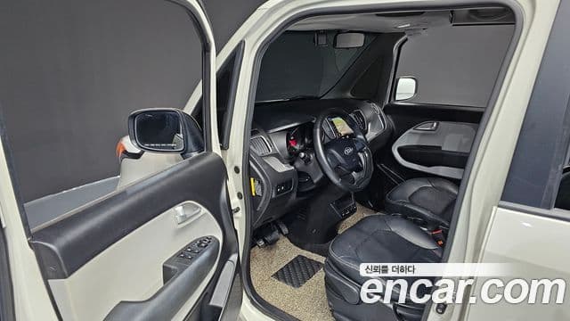 Kia Ray Luxury, 2015 10