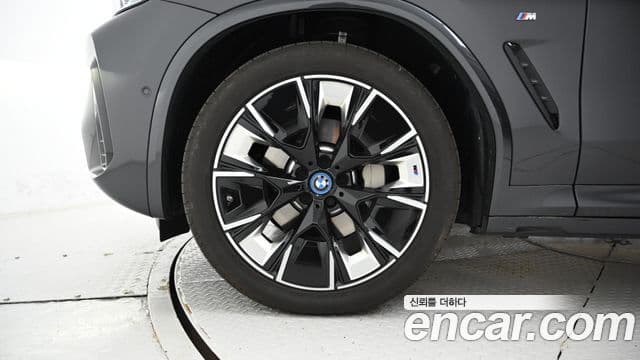 BMW iX3 M Sport, 2025 все фото