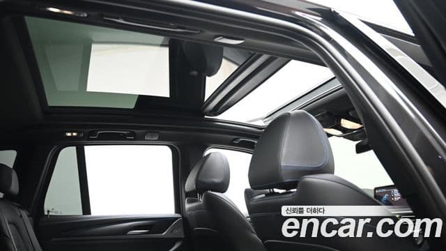 BMW iX3 M Sport, 2025 19