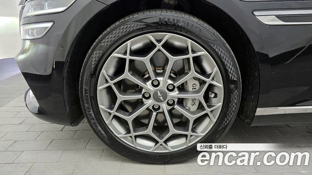 Genesis G80 (RG3) бензин 2.5 турбо AWD, 2022 все фото