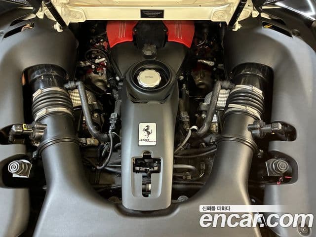 Ferrari 488 스파이더, 2019 19