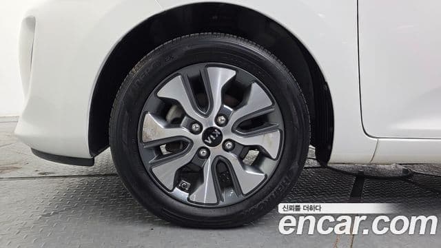 Kia The / новый New Morning Luxury, 2016 все фото