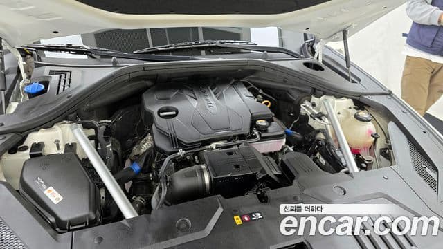 Genesis GV70, 2022 6