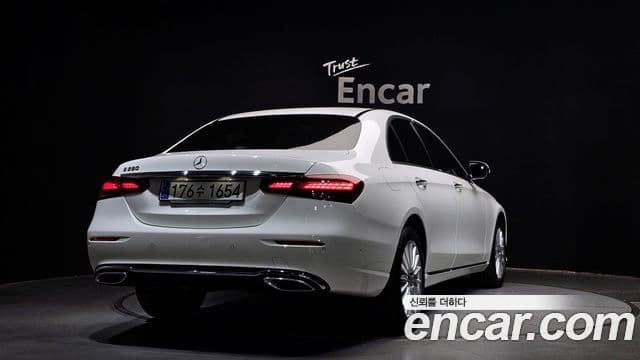 Mercedes-Benz E-класс W213 Exclusive, 2023 2