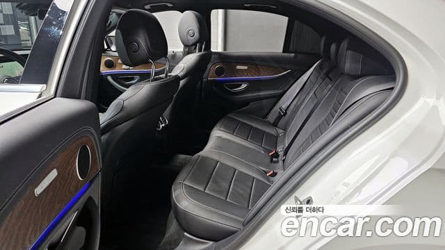 Mercedes-Benz E-класс W213 Exclusive, 2023 13