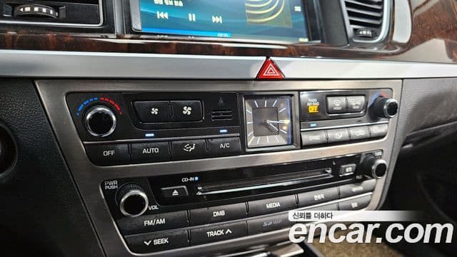 Hyundai Genesis DH Modern, 2016 15