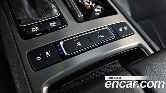 Hyundai Genesis DH Modern, 2016 18