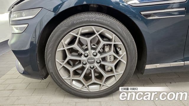 Genesis G80 (RG3) бензин 2.5 турбо AWD, 2022 все фото