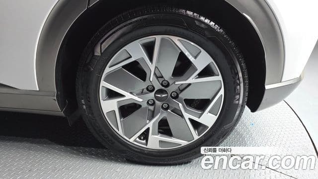 Genesis GV60 Standard, 2022 все фото