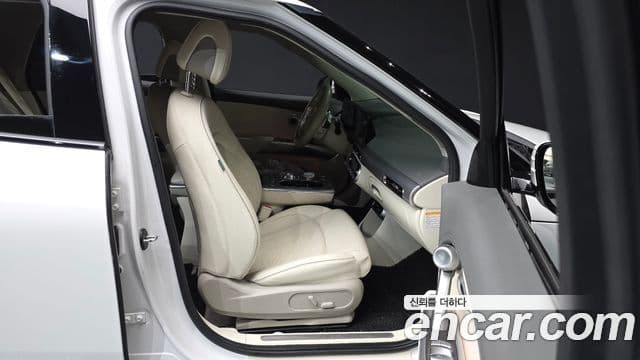 Genesis GV60 Standard, 2022 11