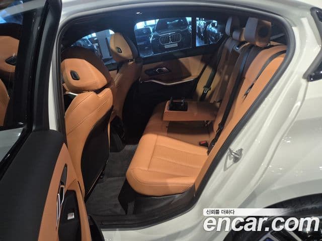 BMW 3시리즈 (G20) 320i M Sport, 2025 11