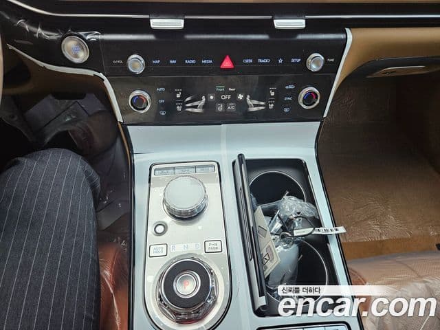 Genesis G80 (RG3) бензин 2.5 турбо AWD, 2027 13