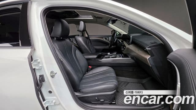 Kia K8 Prestige, 2022 10