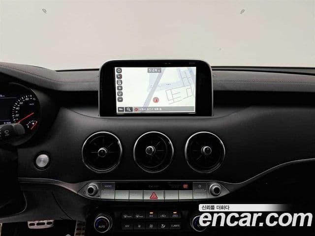 Kia 스팅어 GT, 2018 9