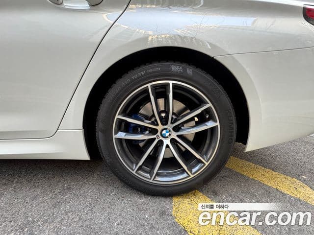 BMW 5시리즈 (G30) 520i M Sport, 2023 все фото