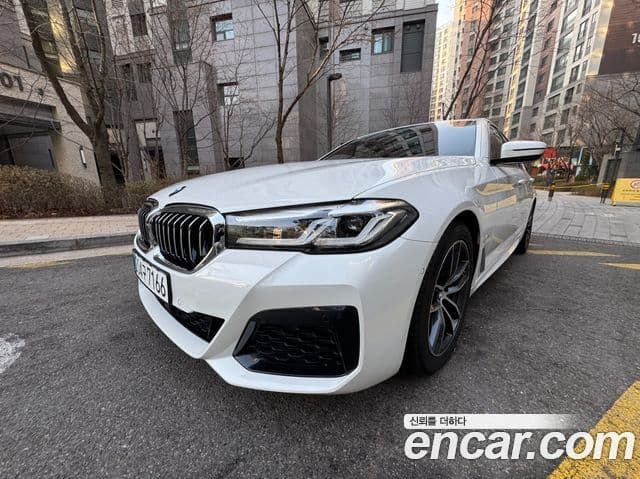 BMW 5시리즈 (G30) 520i M Sport, 2023 9