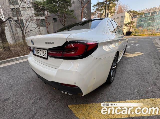 BMW 5시리즈 (G30) 520i M Sport, 2023 11