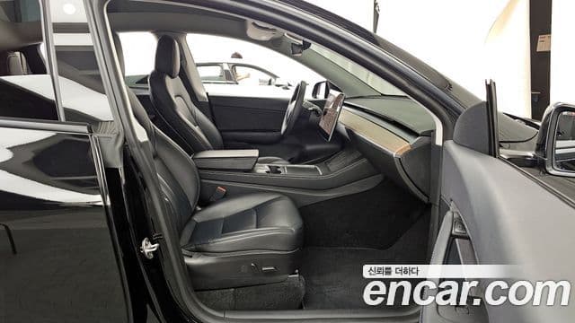 Tesla модель Y Long Range AWD, 2022 11