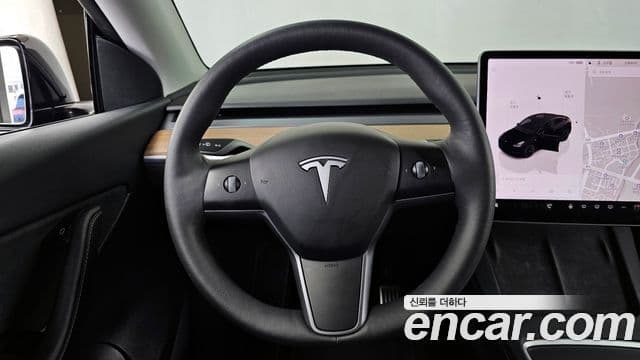 Tesla модель Y Long Range AWD, 2022 13