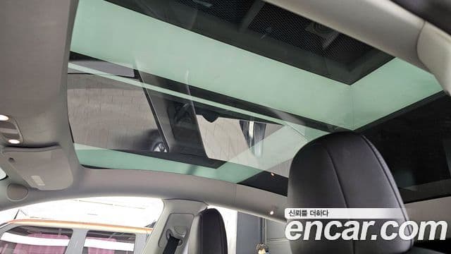 Tesla модель Y Long Range AWD, 2022 19