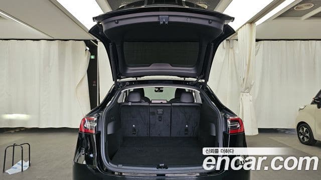 Tesla модель Y Long Range AWD, 2022 20