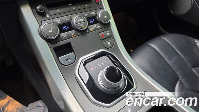 Land Rover Range Rover Evoque Prestige, 2015 9