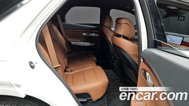 Genesis GV70, 2025 12