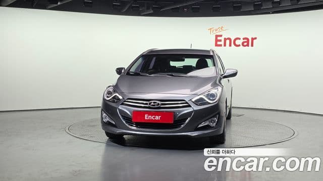 Hyundai i40 Modern, 2012 3
