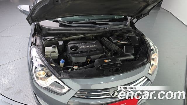 Hyundai i40 Modern, 2012 6