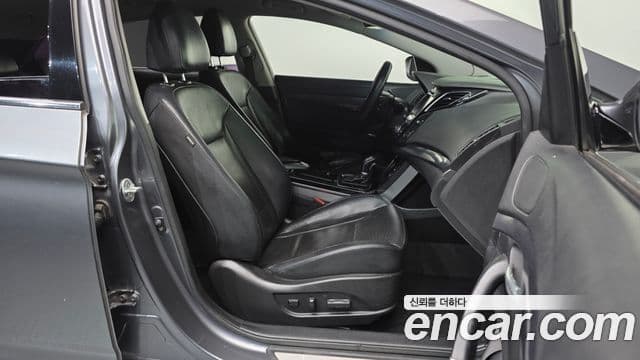 Hyundai i40 Modern, 2012 11