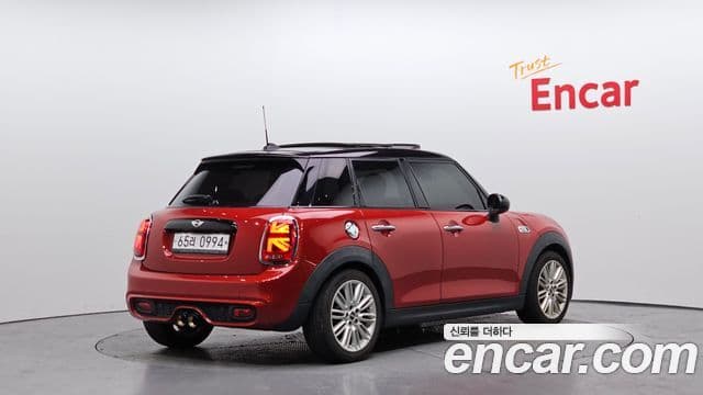 Mini Cooper S 3세대, 2016 2