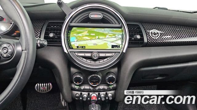 Mini Cooper S 3세대, 2016 15