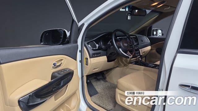 Kia All New Carnival Prestige, 2018 10