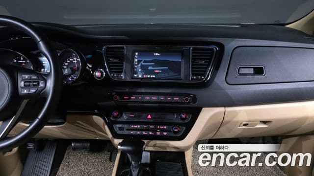 Kia All New Carnival Prestige, 2018 16