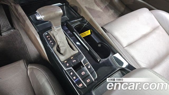 Kia All New K7 Prestige, 2016 9