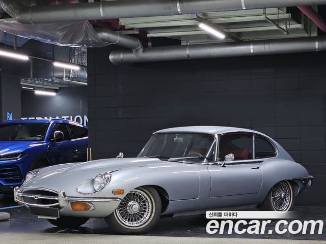 Jaguar E-TYPE, 1969 2