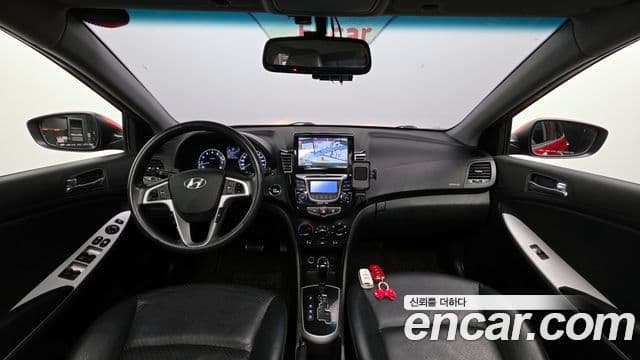Hyundai Accent(новый кузов / новое поколение) Premier, 2011 7