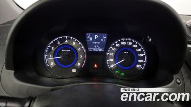 Hyundai Accent(новый кузов / новое поколение) Premier, 2011 8