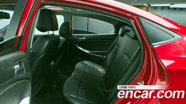 Hyundai Accent(новый кузов / новое поколение) Premier, 2011 12