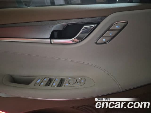 Hyundai The / новый New Grandeur IG Exclusive, 2021 16