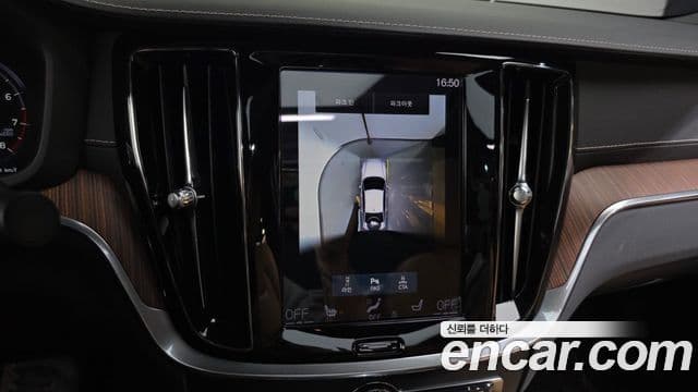 Volvo S60 3세대 B5 Inscription, 2022 15