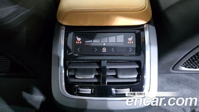 Volvo S60 3세대 B5 Inscription, 2022 19