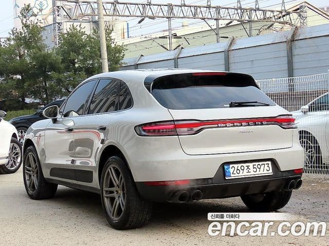 Porsche Macan 95B, 2021 3