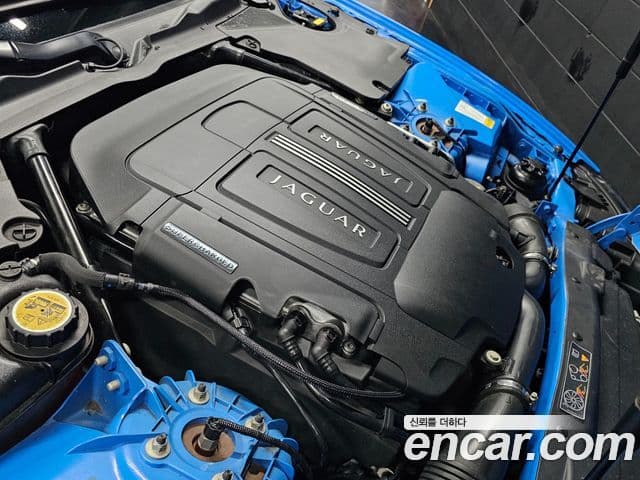 Jaguar XKR-S X150, 2013 9