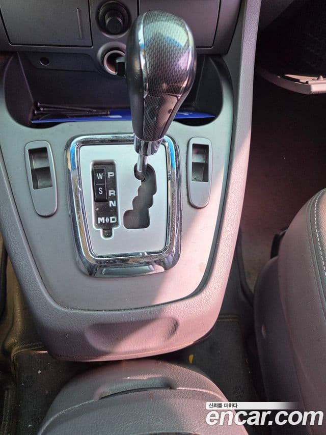 KG모빌리티(SsangYong) Korando 투리스모 2WD LT 11인승, 2014 11