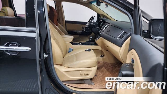 Kia All New Carnival Prestige, 2017 11
