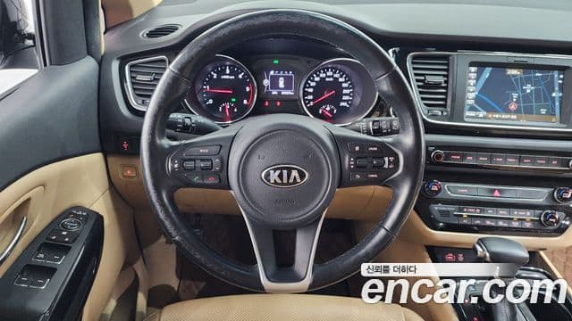 Kia All New Carnival Prestige, 2017 13