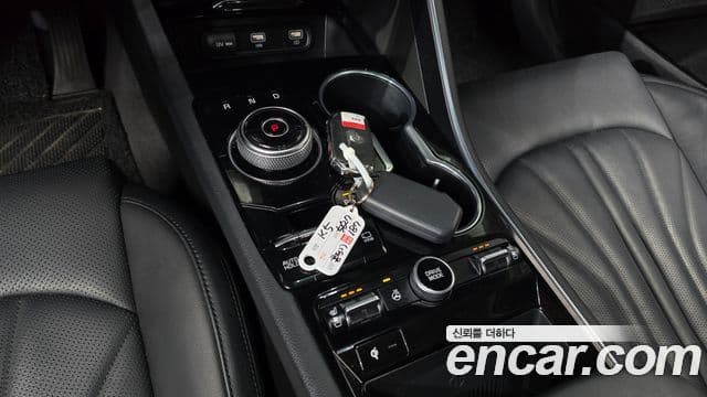 Kia K5 3세대 Signature, 2020 9
